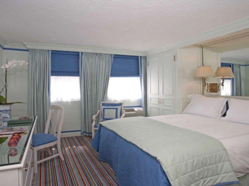 The Chesterfield Hotel Palm Beach Extérieur photo