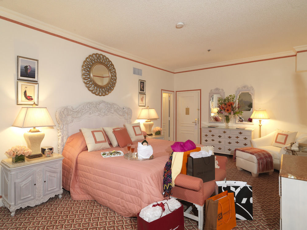 The Chesterfield Hotel Palm Beach Extérieur photo